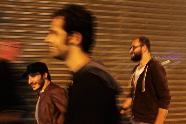 <p>Guitarist Tarek Khuluki, drummer Dani Shukri and lead vocalist Khaled Omran are Tanjaret Daghet (Pressure Cooker). The trio arrived in Beirut from Syria in 2011 and released 180&deg;, its first album, in 2013.</p>
