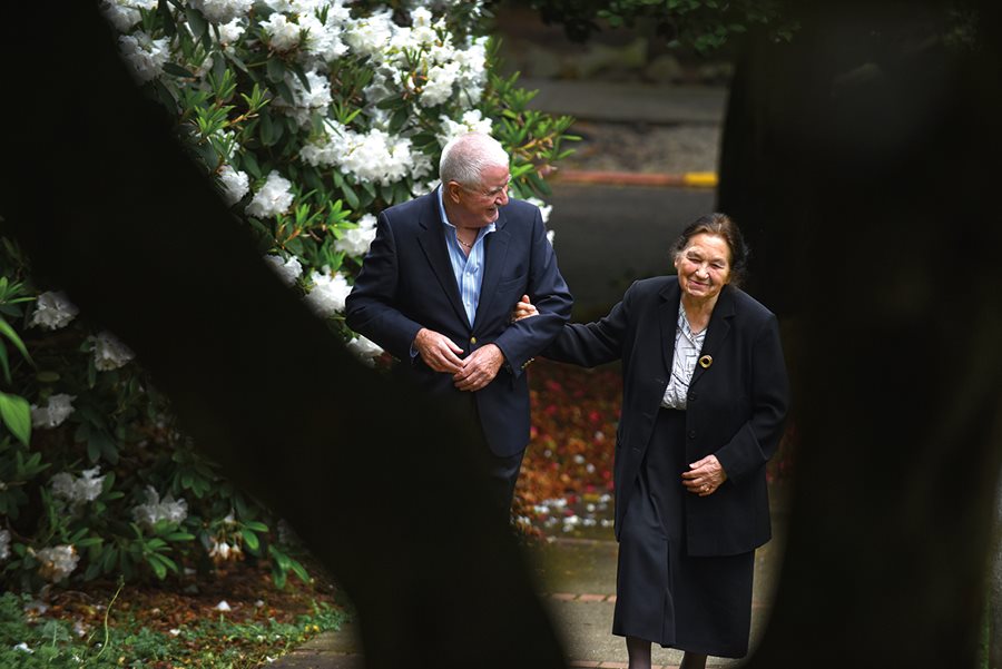 <p>Sharing 43 years of memories on a walk in Seattle’s Tashkent Park, former mayor Uhlman and professor Cirtautas look forward to the <span class="smallcaps">stsca</span>’s future. “We can learn so much,” says Cirtautas, from Uzbekistan’s “remarkable culture.” </p>