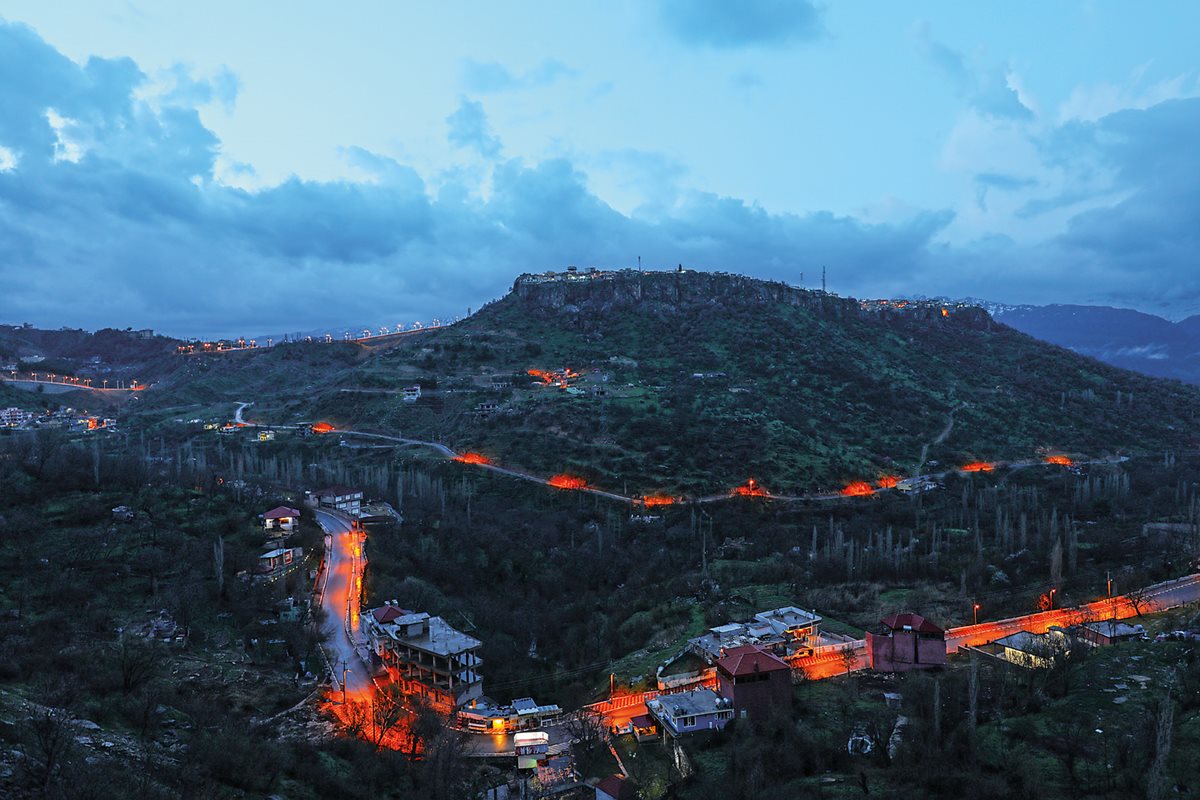 Winding around the citadel’s mesa in an immaculately graded and illuminated oval, a new road from the valley up into Amedi opened in 2016. 