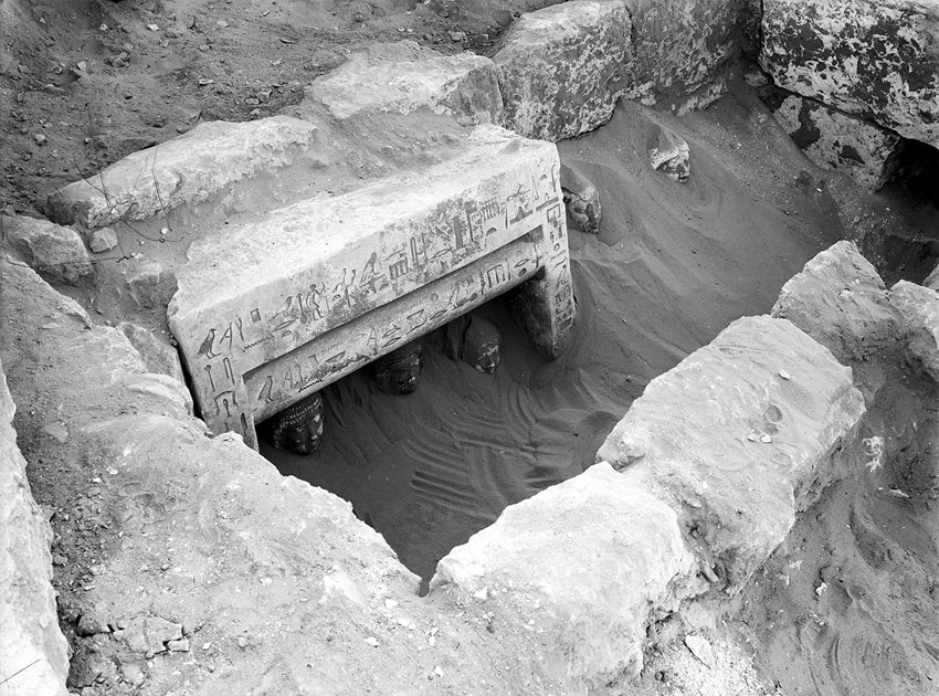 One of Ibrahim’s earlier compositions, from 1912, taken at the Western Cemetery site in Giza, features the early stage of unearthing an unusual, three-figure statue known now as the “Pseudo-group statue of Penmeru,” which dated to the fifth dynasty of Egypt’s Old Kingdom. 