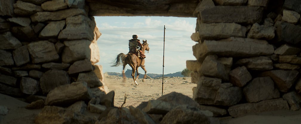 In one of the exhibit’s trio of cinematic dramatizations, filmmaker Ovidio Salazar and director Ebrahim Hajjee produced “The Bounty Hunter” to evoke the tale of Suraquah ibn Malik ibn Ju’shum al-Kinani, who tried to apprehend the Prophet Muhammad en route but “came away from the encounter repentant and transformed,” writes Salazar.