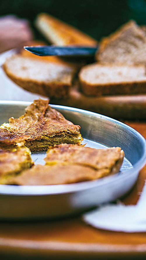 Byrek is known as the street food of the Balkans, dating back to the Ottoman era. The pie is made with phyllo pastry and usually filled with spinach, cheese or meat. 