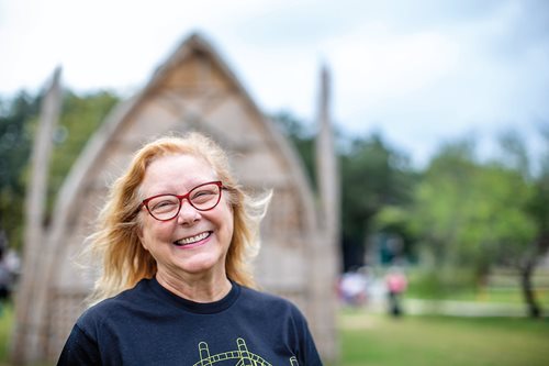 "Here we are, anchored in the nation's most diverse city, and we work to tell the stories of the people who fill this space.
-BECKY LAO, EXECUTIVE DIRECTOR OF ARCHAEOLOGY NOW